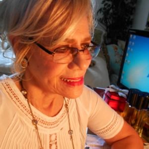 Meet your Posher, Mara